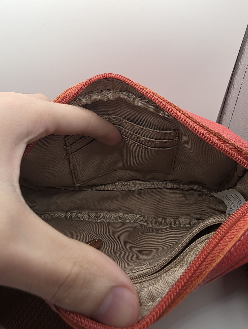 The Sak Cora Smartphone Crossbody, Cayenne Leather - Picture 7 of 9